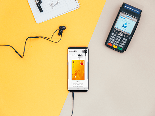 Banker med Samsung Pay